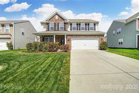8015 Kelburn Ln Charlotte, NC 28273
