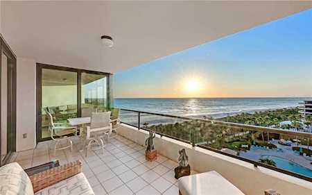 535 Sanctuary Dr #C707 Longboat Key, FL 34228