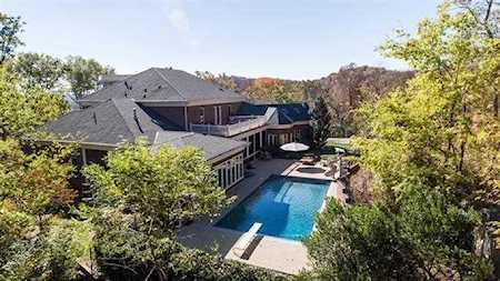 838 Redwood Dr. Nashville, TN 37220