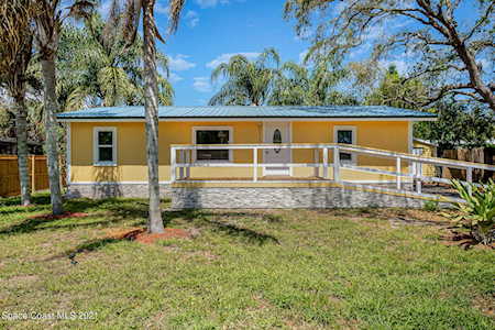 3128 Brockett Road Mims, FL 32754