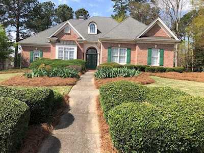 805 Rose Brooke Dr Lawrenceville, GA 30045