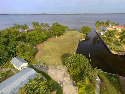 15300 Allen Way Fort Myers, FL 33908