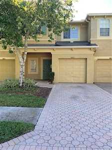 2825 Girvan Dr Land O Lakes, FL 34638