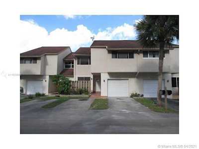 8220 NW 8th St #5 Plantation, FL 33324