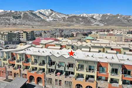 6169 Park Lane South Park City, UT 84098