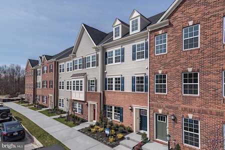7961 Blue Stream Dr Elkridge, MD 21075