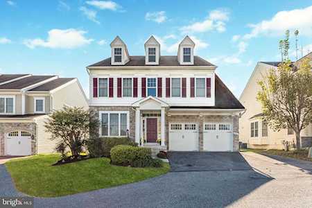 2511 Hollifield Ln Ellicott City, MD 21043