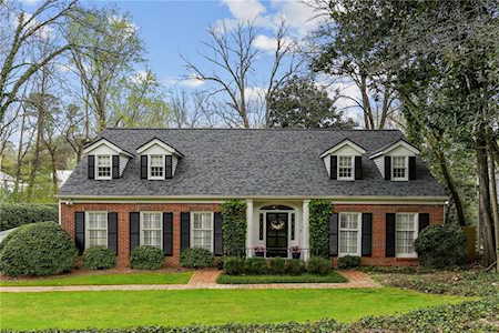 565 Manor Ridge Dr NW Atlanta, GA 30305