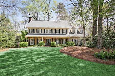 1625 Lazy River Ln Sandy Springs, GA 30350