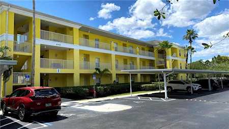 2140 Heron Lake Dr #305 Punta Gorda, FL 33983
