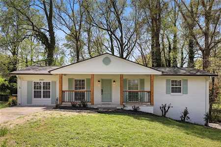 2421 Forrest Dr NW Kennesaw, GA 30152