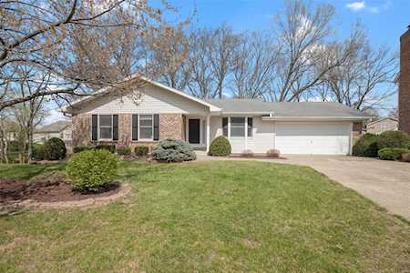 23 Plymouth Ct St Charles, MO 63304