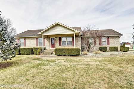 113 Shelvis Ct Louisville, KY 40229