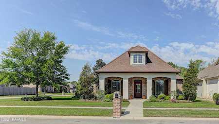 301 Old Pottery Bend Lafayette, LA 70508