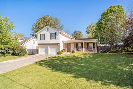 822 Stonebridge Park Circle Lithonia, GA 30058