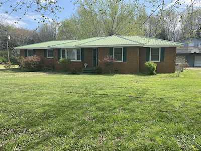 136 New Deal Potts Rd Cottontown, TN 37048