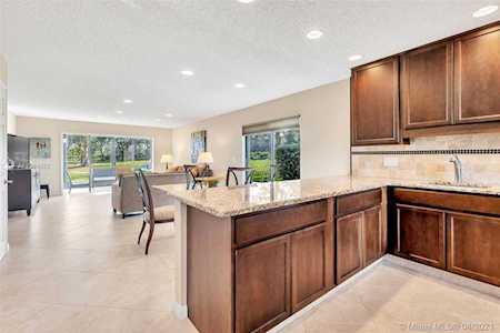 21541 Cypress Hammock Dr #37G Boca Raton, FL 33428