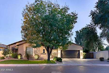 3293 E Canyon Way Chandler, AZ 85249