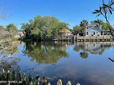 1589 Westwind Dr Jacksonville Beach, FL 32250
