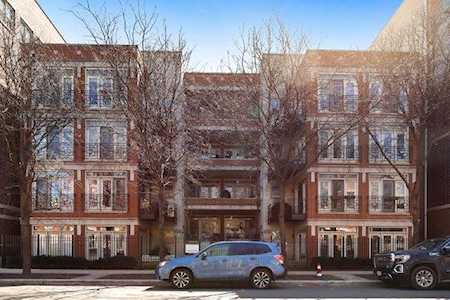 1931 W Diversey Parkway #1C Chicago, IL 60614