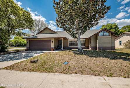 785 Kara Circle Rockledge, FL 32955