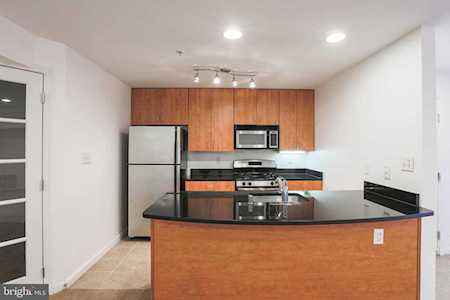 1136 Cove Rd #101 Annapolis, MD 21403