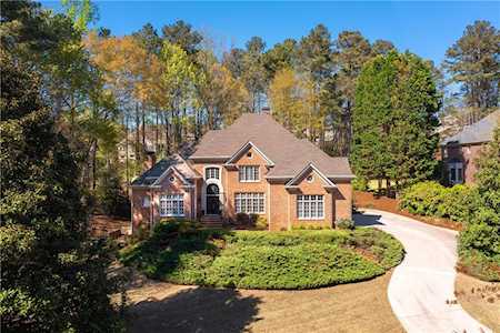 2210 River Cliff Dr Roswell, GA 30076