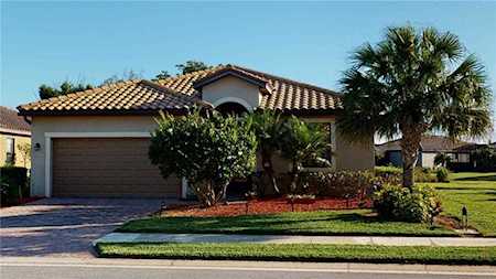 6938 Quiet Creek Dr Bradenton, FL 34212