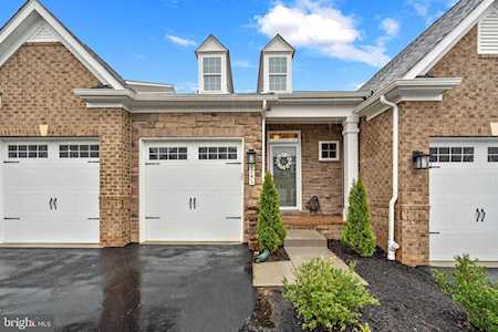 2741 Vardon Ln Ellicott City, MD 21042