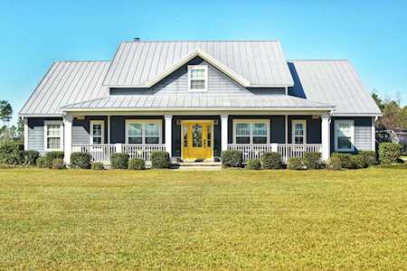 10209 Williams Way Glen St. Mary, FL 32040