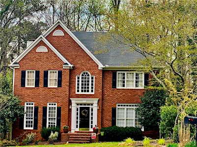 1535 Habersham Place Cumming, GA 30041