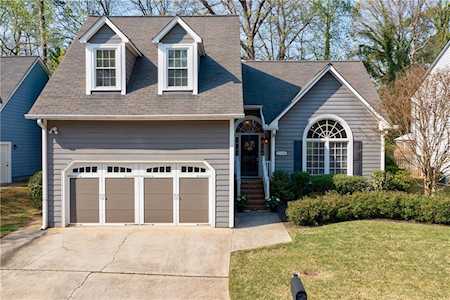 1096 Dunbarton Trace NE Brookhaven, GA 30319