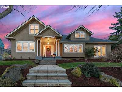7034 SE 34th Ave Portland, OR 97202