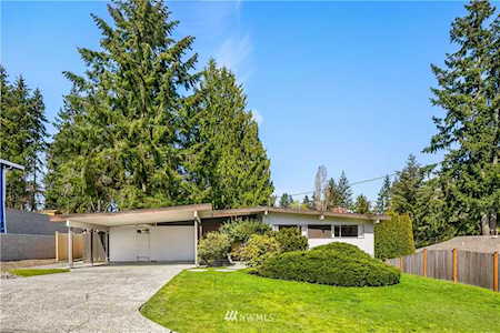16062 SE 4th St Bellevue, WA 98008