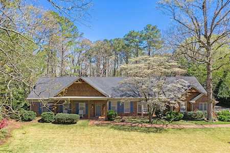 8875 Huntcliff Trace Sandy Springs, GA 30350
