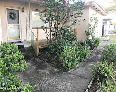 3104 Cesery Blvd Jacksonville, FL 32277