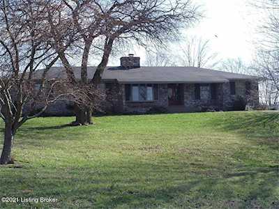 3509 Arrowwood Ct La Grange, KY 40031