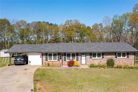 139 N River Dr Woodstock, GA 30188