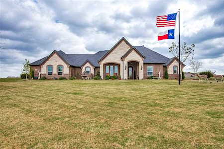 144 Helton Granbury, TX 76049