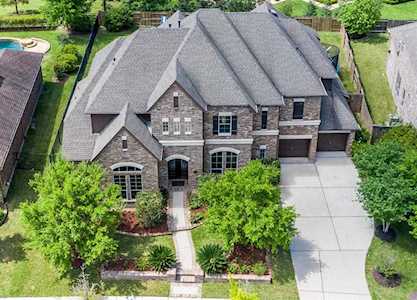 19219 Water Bridge Dr Cypress, TX 77433