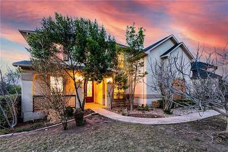 136 Lakota PASS Austin, TX 78738