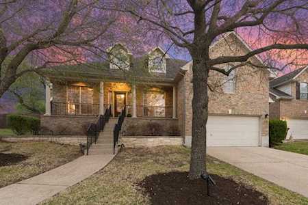 10601 Natick LN Austin, TX 78739