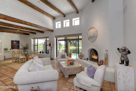 3207 E Arroyo Seco Road Carefree, AZ 85377