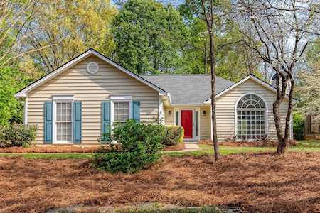 2238 Arbor Forest Trl SW Marietta, GA 30064