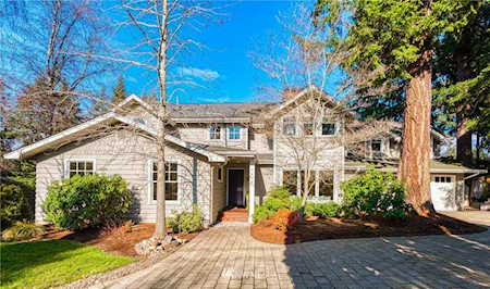 7828 SE 72nd St Mercer Island, WA 98040