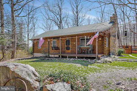 9915 Pine Tree Rd Woodsboro, MD 21798