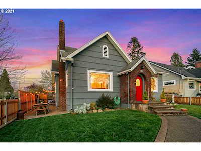 3038 NE 44th Ave Portland, OR 97213