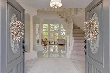 808 Crystal Mountain DR Austin, TX 78733