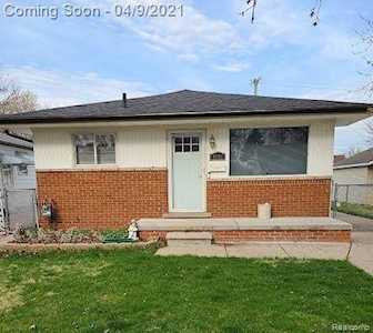 4990 Weddell St Dearborn Heights, MI 48125