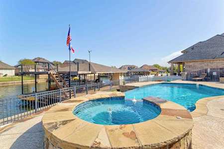 1116 Mallard Way Granbury, TX 76048